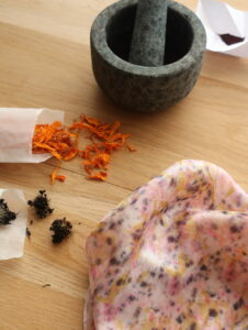 Atelier bundle dye carré soie